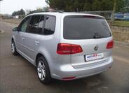 Volkswagen Touran 4