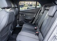 Peugeot 2008 SUV 1,5 l 105 kw