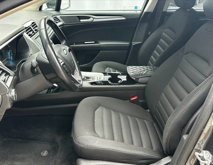 Ford Mondeo Kombi 1,6 l 85 kw