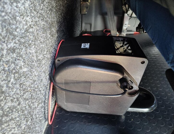 Volkswagen Transporter Kombi 2,5 l 75 kw