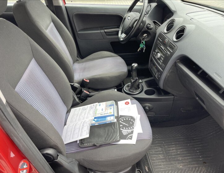 Ford Fusion Kombi 1,4 l 59 kw