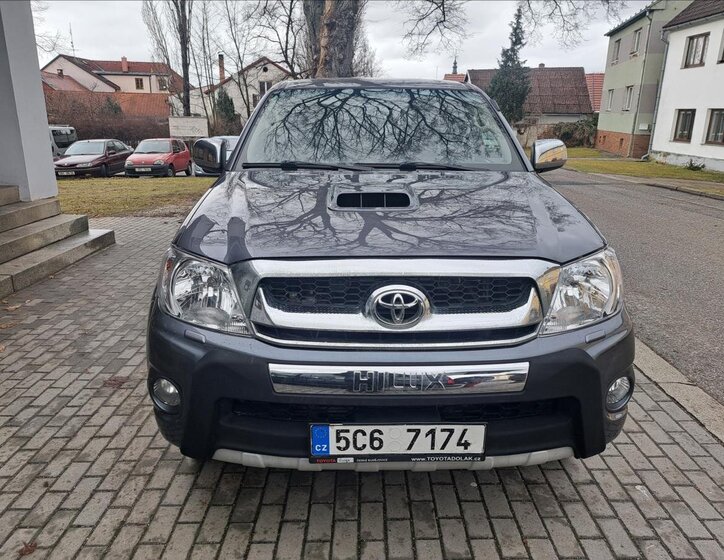 Toyota Hilux Pick-up 2,5 l 106 kw