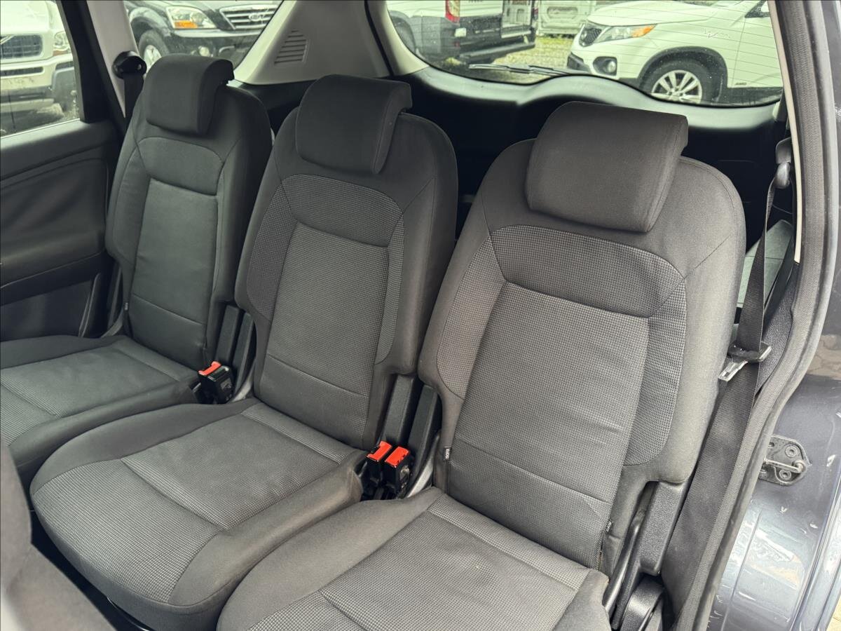 Ford S-MAX MPV 1,8 l 92 kw