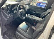 Lexus LM 350h VAN / Minibus 2,5 l 183 kw