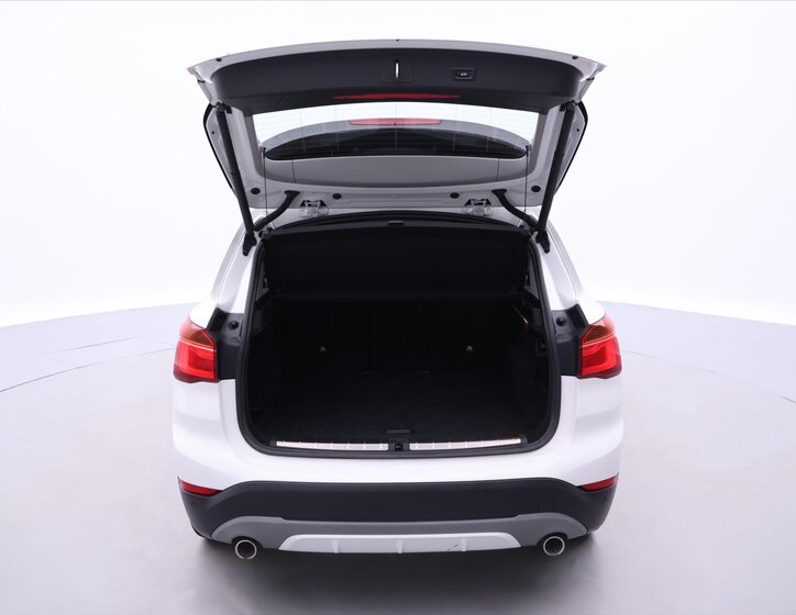 BMW X1 SUV 2,0 l 140 kw