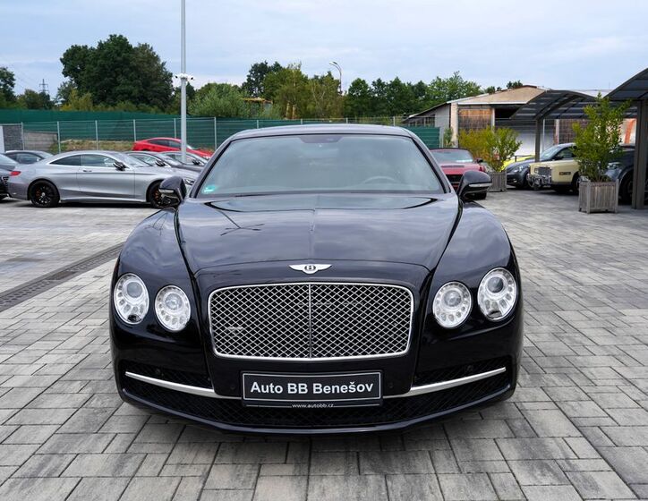 Bentley Flying Spur 1