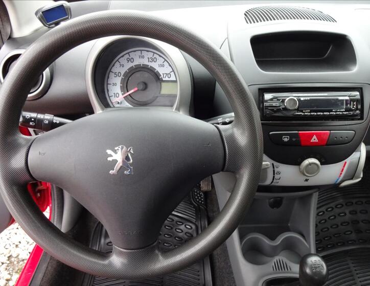 Peugeot 107 27