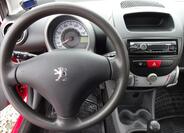 Peugeot 107 27