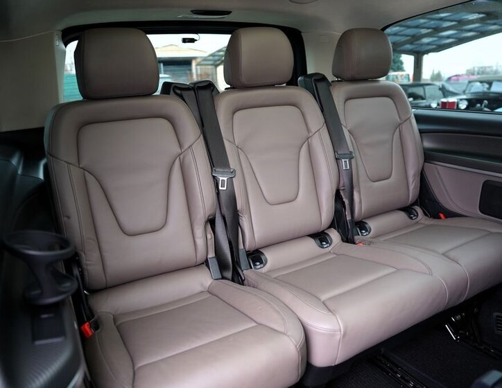 Mercedes-Benz Třídy V 32