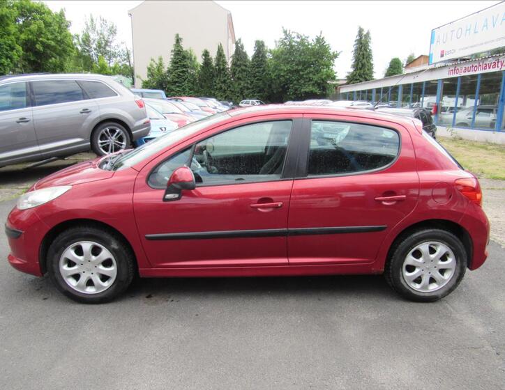 Peugeot 207 7
