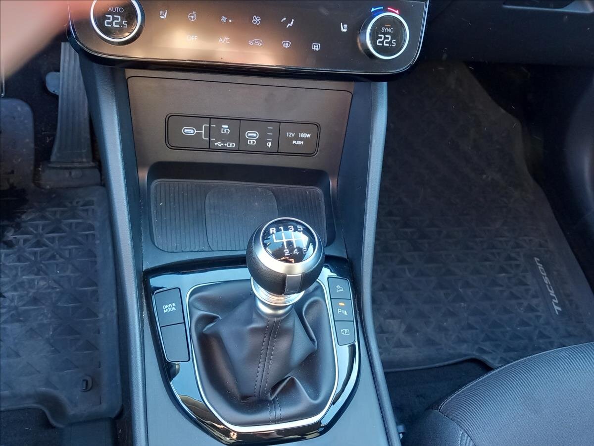 Hyundai Tucson SUV 1,6 l 117 kw