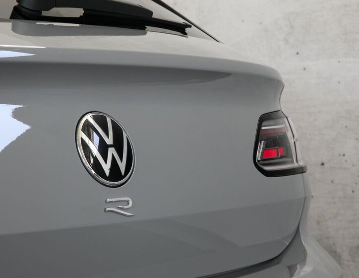 Volkswagen Arteon Kombi 2,0 l 235 kw