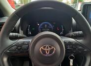 Toyota Yaris 14