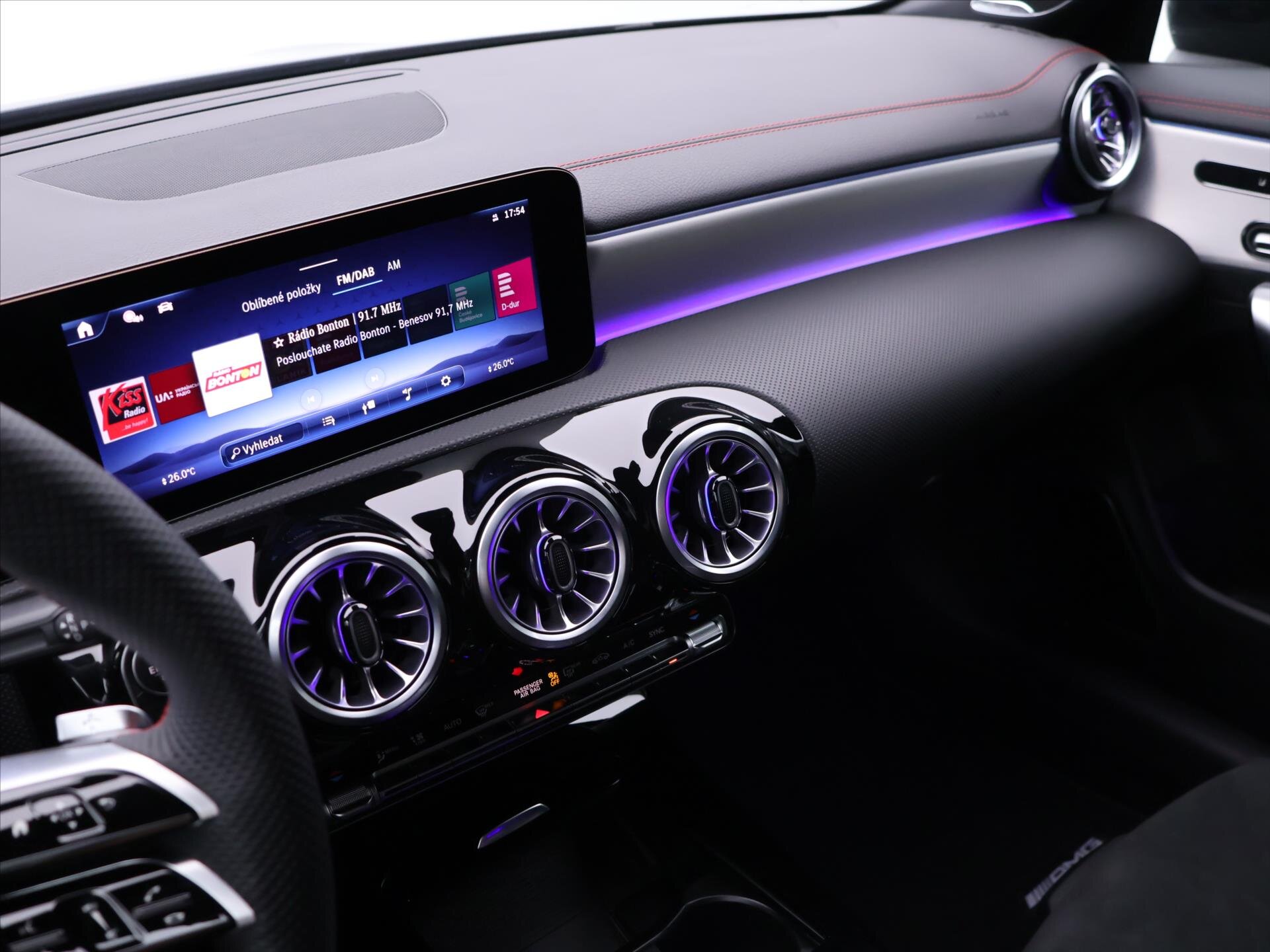 Mercedes-Benz CLA Kupé 1,3 l 120 kw