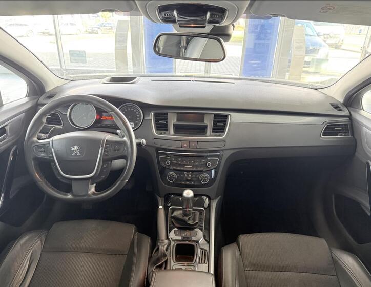 Peugeot 508 9