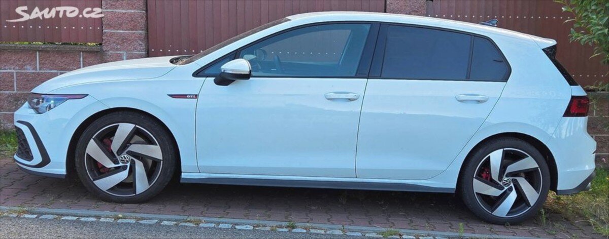 Volkswagen Golf Kombi 2,0 l 180 kw