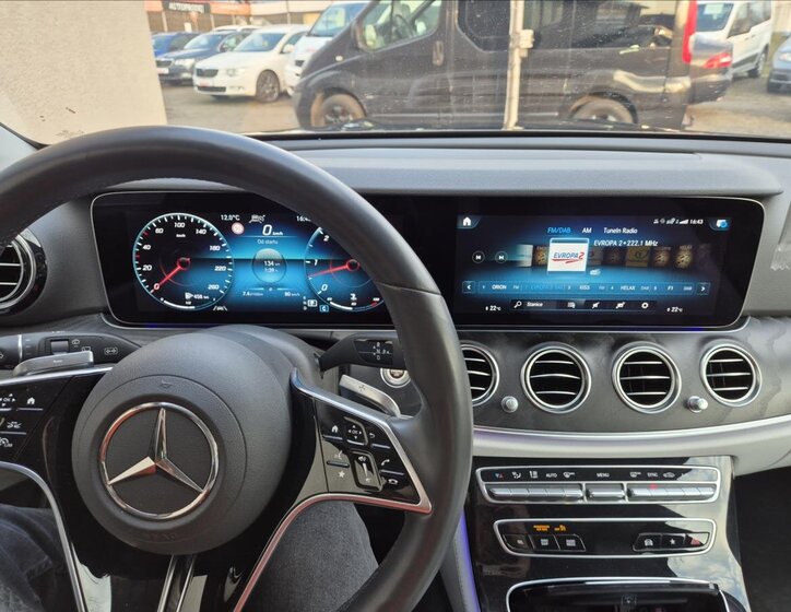 Mercedes-Benz Třídy E Kombi 2,9 l 243 kw