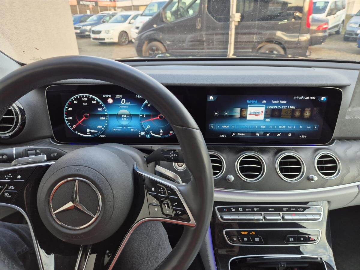 Mercedes-Benz Třídy E Kombi 2,9 l 243 kw