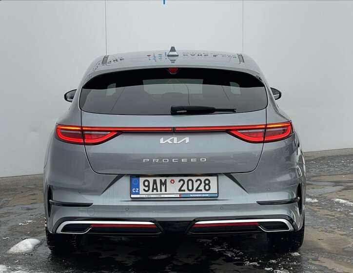 KIA ProCeed Hatchback 1,5 l 118 kw
