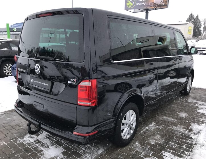 Volkswagen Transporter Kombi 2,0 l 110 kw