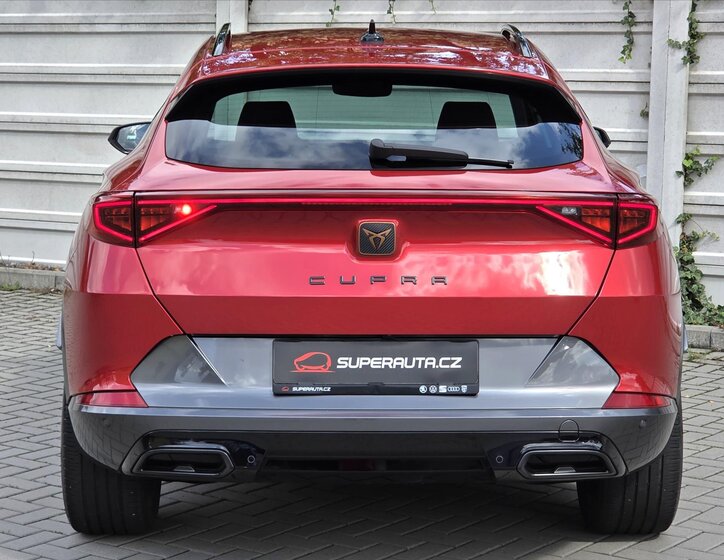 Cupra Formentor SUV / Terénní 1,5 l 110 kw