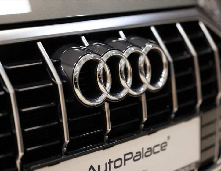 Audi Q3 SUV / Terénní 1,5 l 110 kw