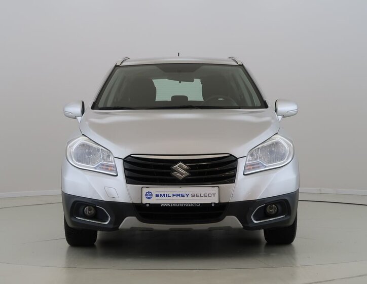 Suzuki SX4 S-Cross SUV / Terénní 1,6 l 88 kw