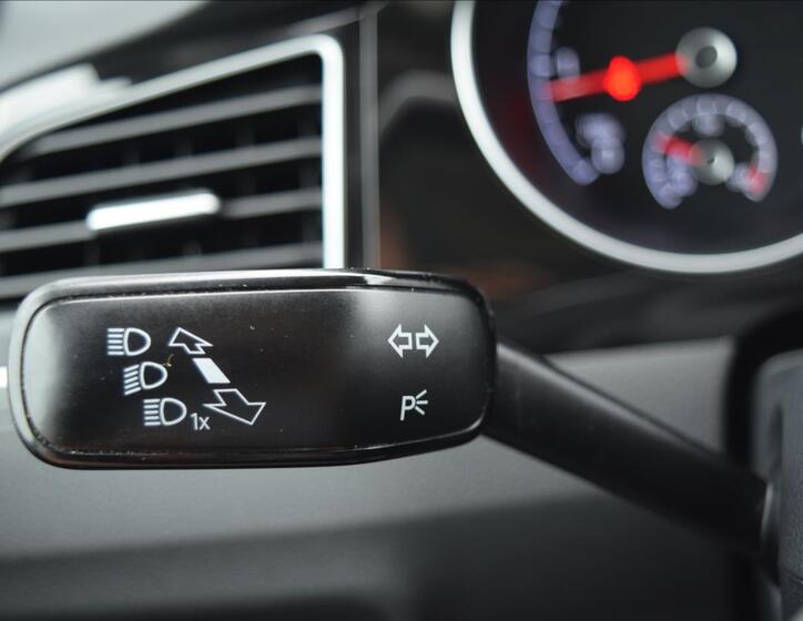 Volkswagen Golf Sportsvan 35