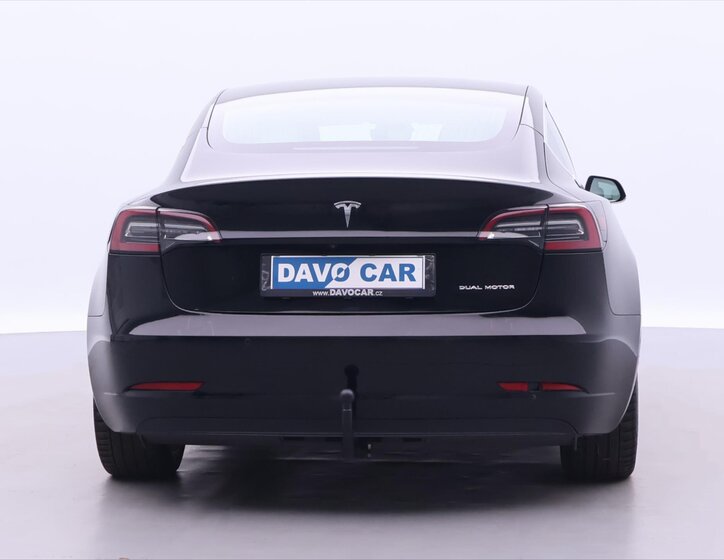 Tesla Model 3 6