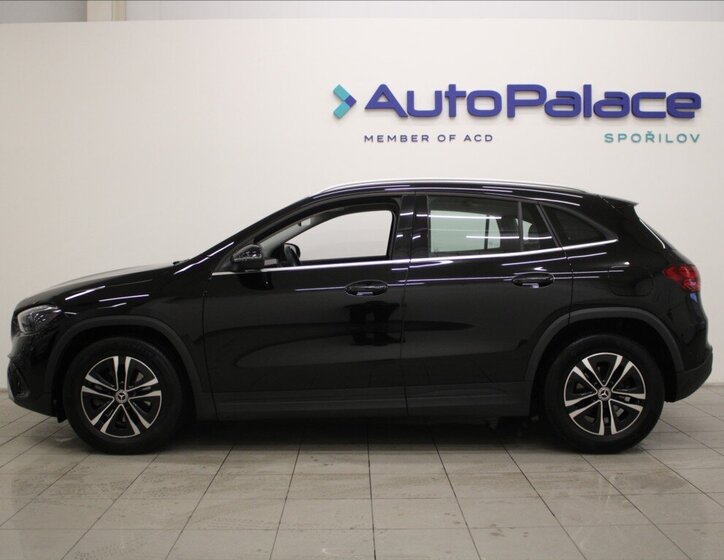 Mercedes-Benz GLA SUV / Terénní 2,0 l 110 kw