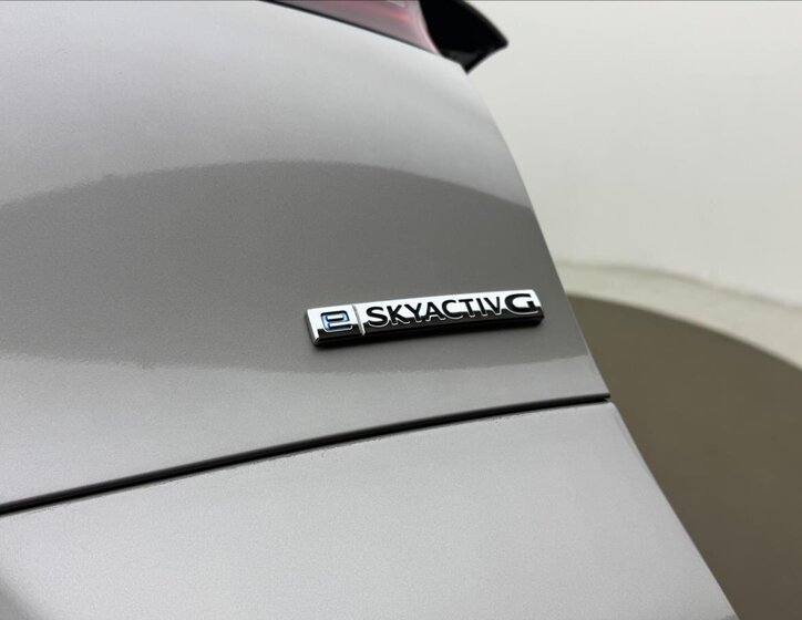 Mazda CX-30 SUV / Terénní 2,0 l 90 kw