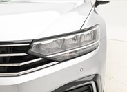 Volkswagen Passat 30