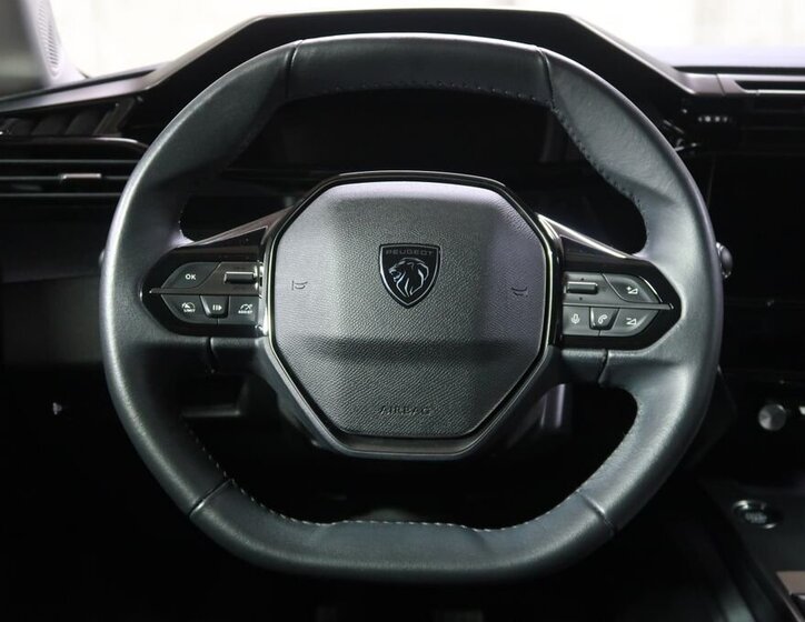 Peugeot 308 Hatchback 1,2 l 96 kw