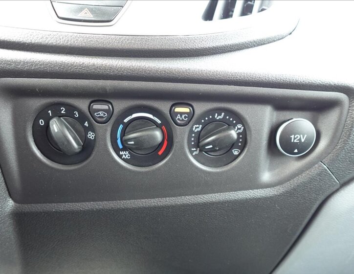 Ford Transit Ostatní 2,0 l 77 kw