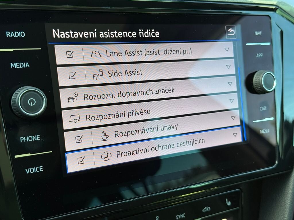 Volkswagen Passat Kombi 2,0 l 110 kw