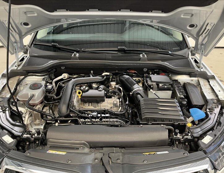 Škoda Kamiq SUV 999,0 81 kw