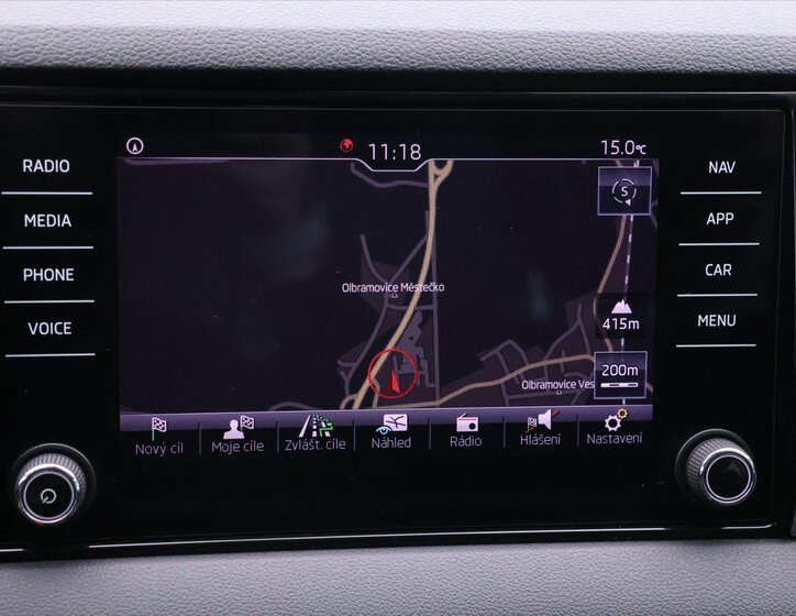 Škoda Karoq SUV / Terénní 1,5 l 110 kw