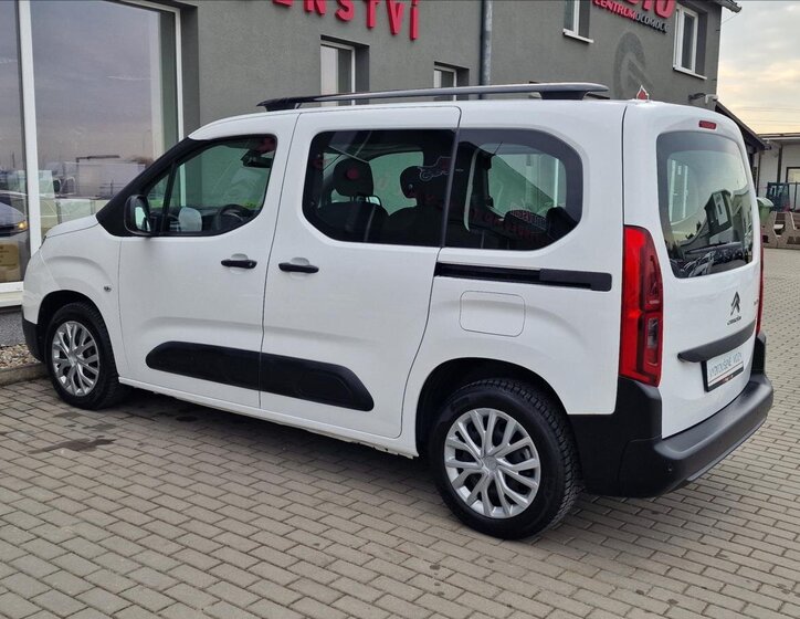 Citroën Berlingo MPV 1,2 l 81 kw