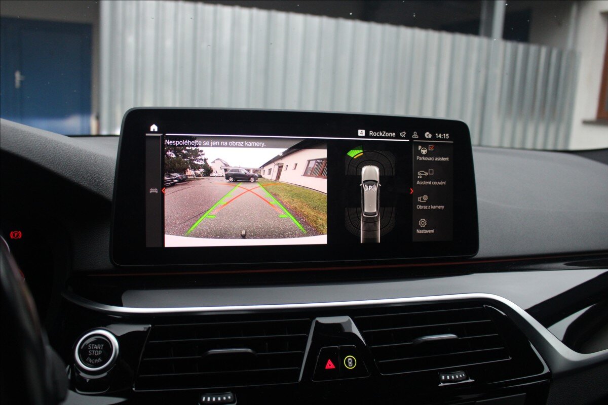 BMW Řada 5 Kombi 3,0 l 210 kw