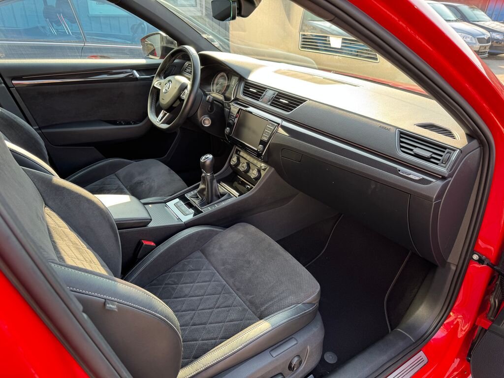 Škoda Superb Kombi 1,4 l 110 kw