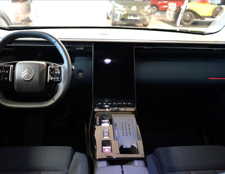 Citroën C5 Aircross SUV / Terénní 1,2 l 107 kw