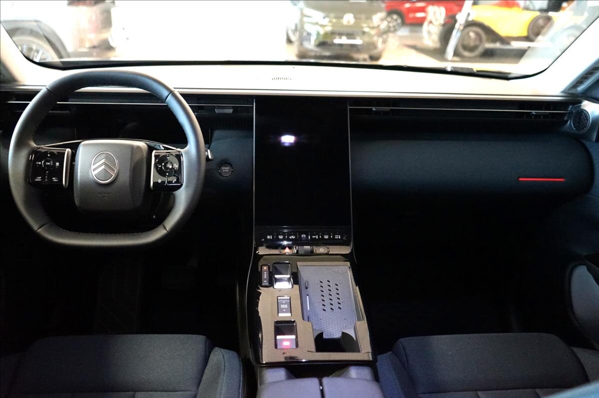 Citroën C5 Aircross SUV / Terénní 1,2 l 107 kw