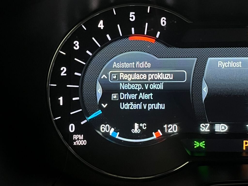 Ford Mondeo Kombi 2,0 l 110 kw