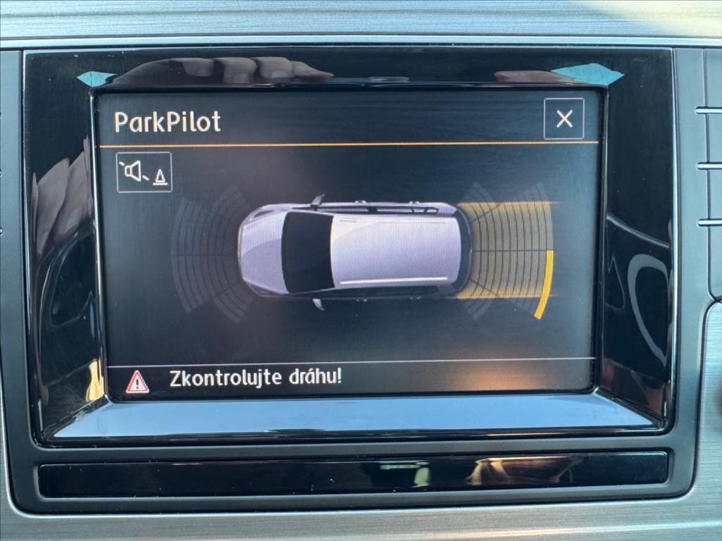 Volkswagen Golf Sportsvan MPV 2,0 l 110 kw