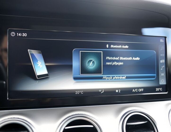 Mercedes-Benz Třídy E 38