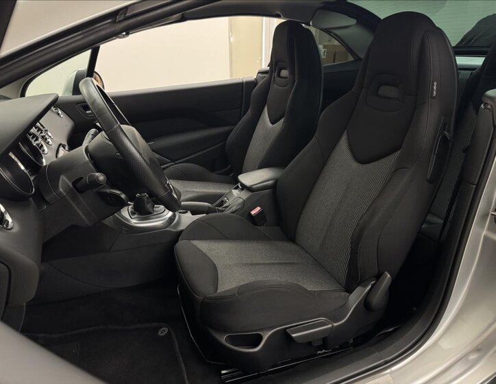 Peugeot 308 Kabriolet 1,6 l 82 kw