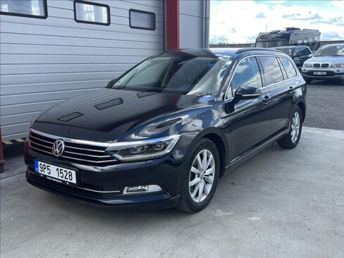 Volkswagen Passat Kombi 2,0 l 110 kw