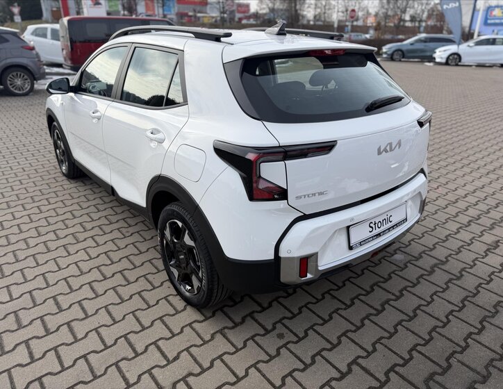 KIA Stonic CUV 998,0 74 kw