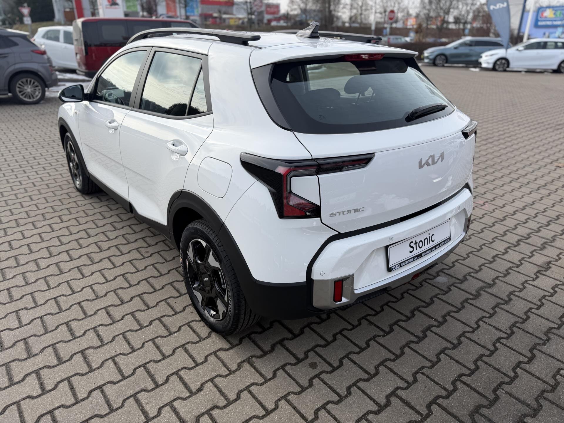 KIA Stonic CUV 998,0 74 kw