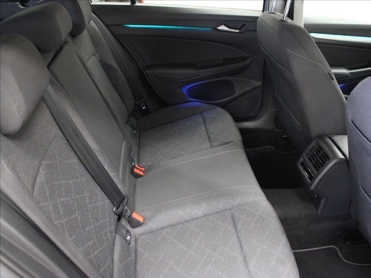 Volkswagen Golf Kombi 1,5 l 110 kw